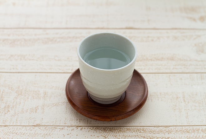 「白湯」の効果が感じられないのは正しい飲み方をしていないから?