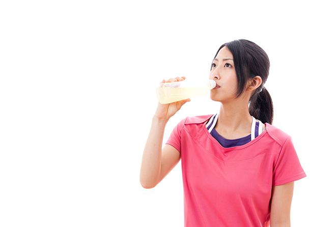 スポーツドリンクには2種類ある! その効果の違いをチェック!