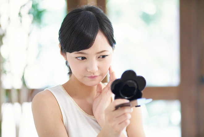 ダイエットや美肌のための食事が肌荒れにつながってしまう!?