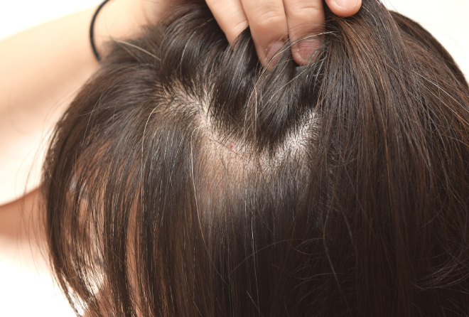 髪も老化します。ふんわりヘアで老け見え防止!