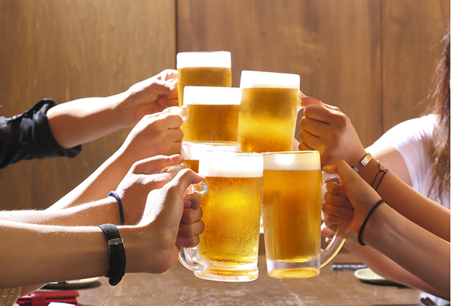 悪酔い防止と二日酔い対策に! 飲み会の前に◯◯◯酸をサプリ